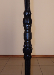 Postument żeliwny - S222